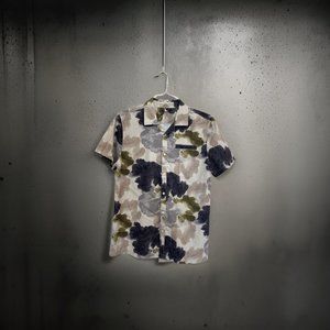 MENS M LIGHT WEIGHT WRINKLE FREE BUTTON DOWN